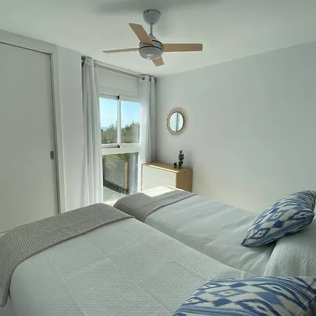 Apartment Sea View 6d With Pool In Canamel